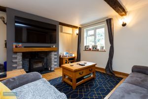 Sitting Room- click for photo gallery